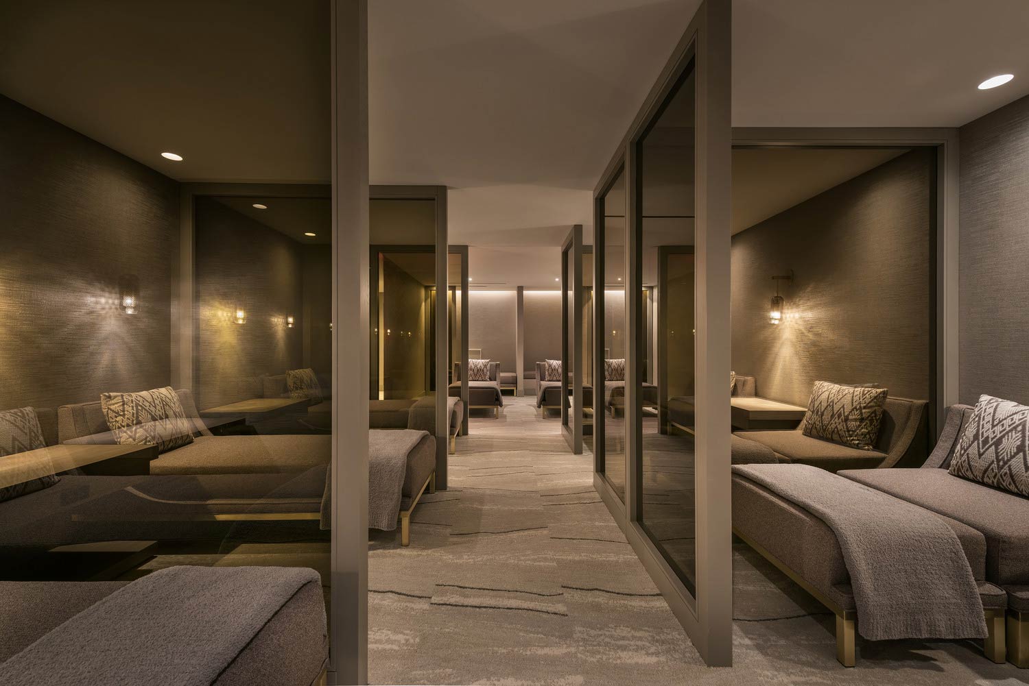The Phoenician Spa Lounge